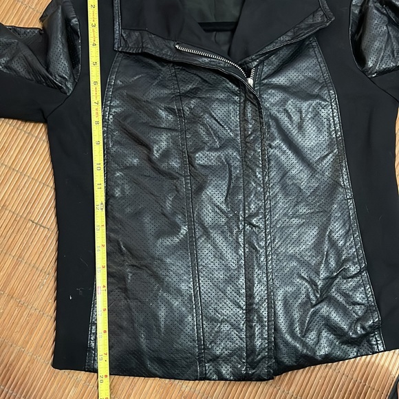 A.n.a. Petite medium faux leather and knit zippered jacket, black, pockets - Picture 5 of 6